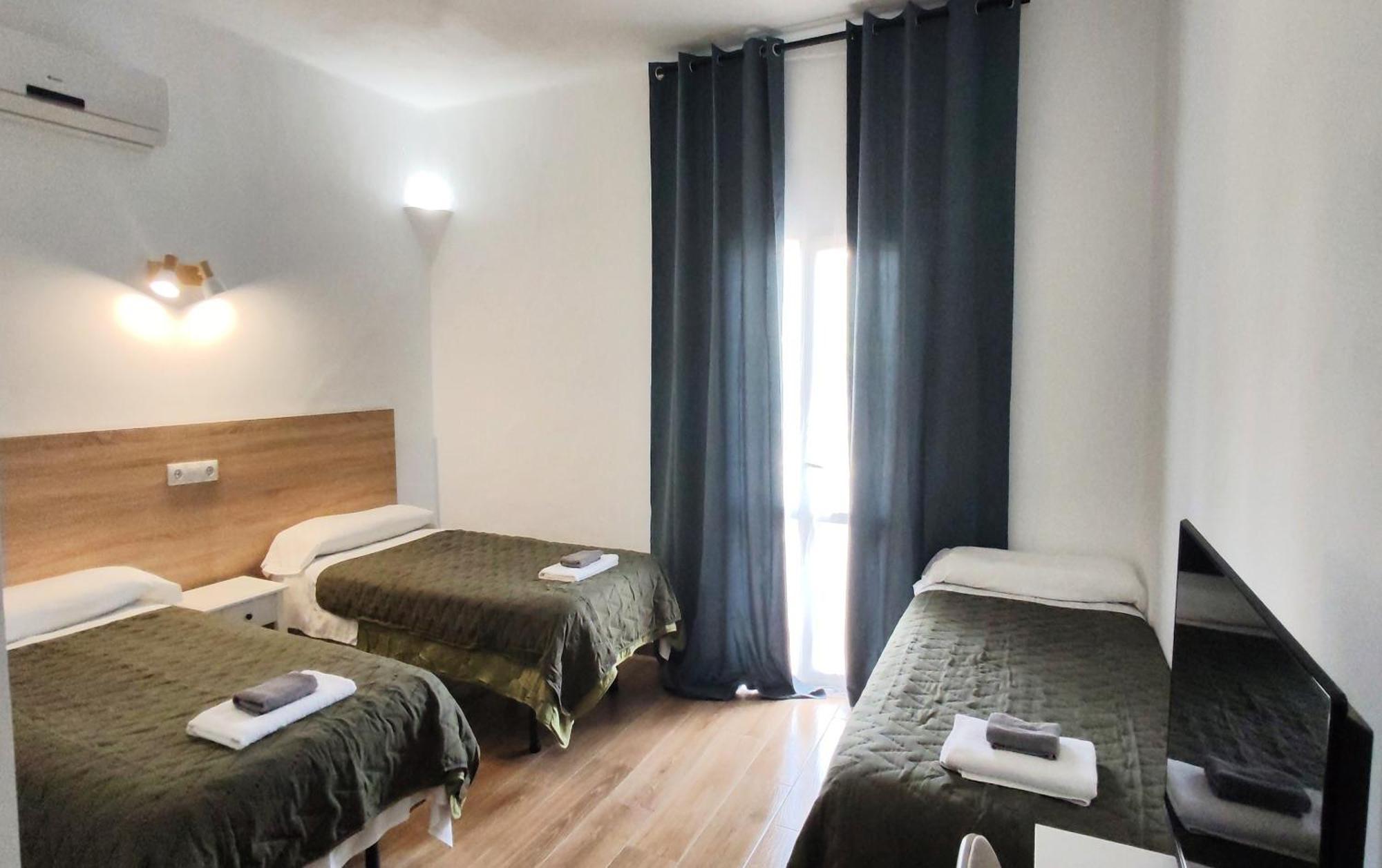 Hostal Oasis Dor Cala D´Or Екстериор снимка